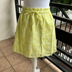 Gauzy front tie skirt in Yellow/blue Moxie floral
